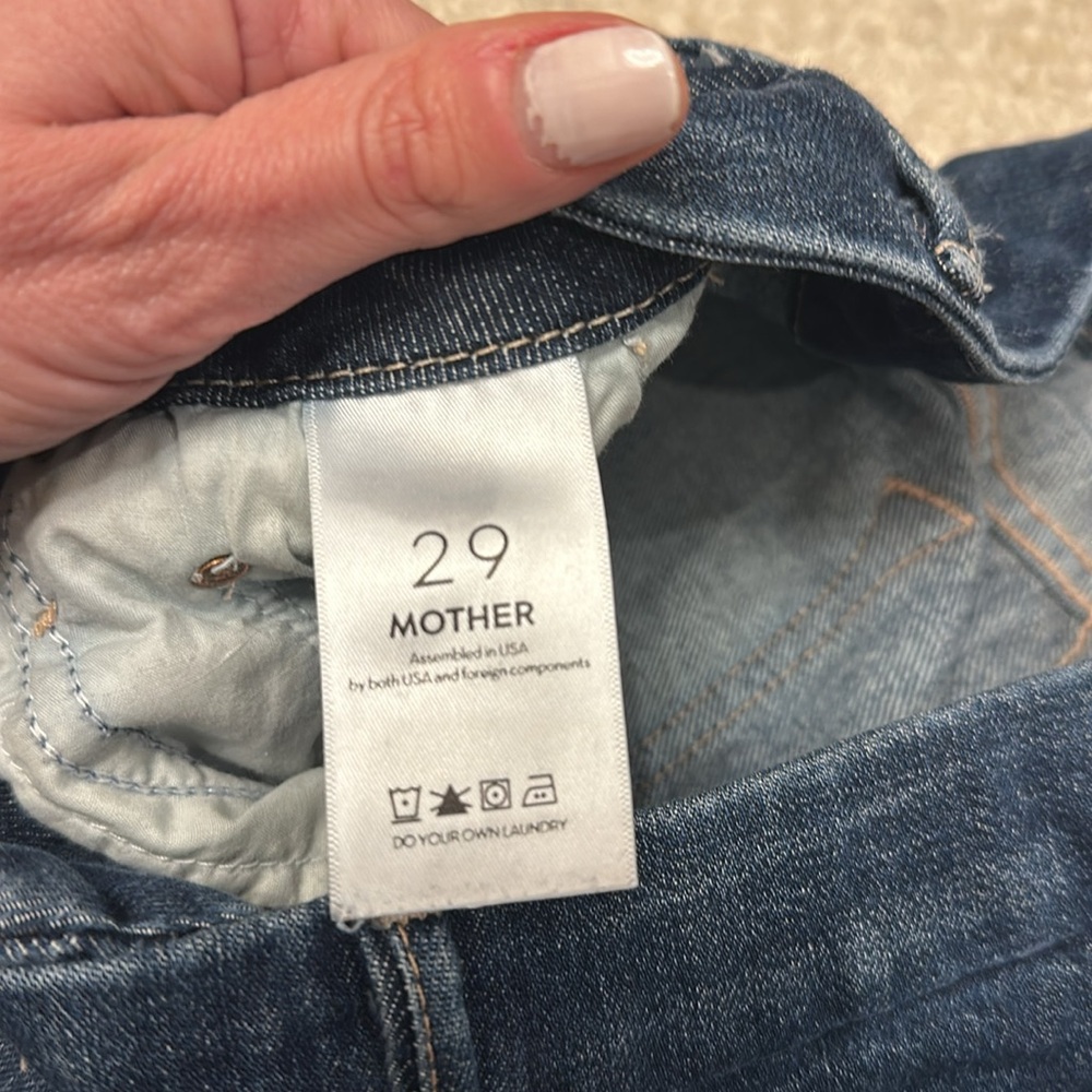 MOTHER Jeans Looker Ankle Fray - Picture 3 of 4